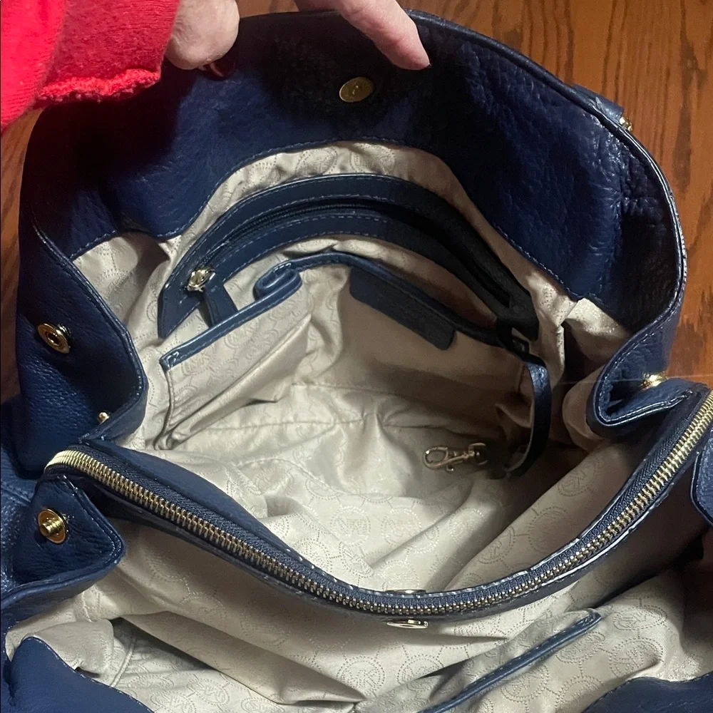 Michael Kors Bedford Satchel Dark Blue handbag - Picture 9 of 11